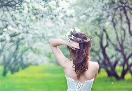 女性巧饮食可以吃掉雀斑