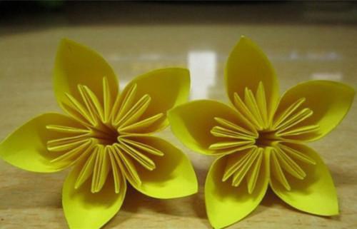 红酒+苹果疗法 能缓解女性经痛