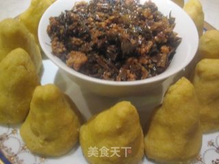 梅干菜肉末，配喷香窝头