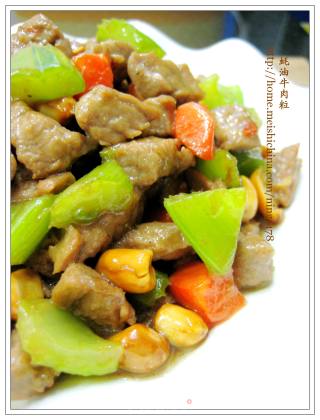 蚝油牛肉粒的做法