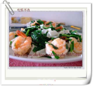 韭菜虾仁炒河粉
