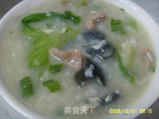 皮蛋瘦肉粥的做法