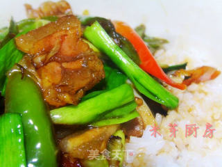 腊肉煲仔饭的做法