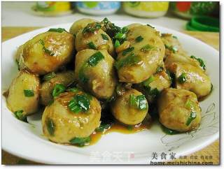 葱烧芋子的做法