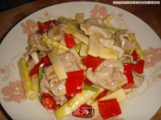 野山笋炒肉片的做法