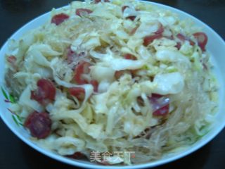 腊肠包菜炒粉丝的做法
