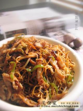 肉丝炒面的做法
