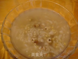 初夏的（薏米粥)