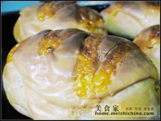 芝士肉松面包的做法