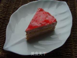 草莓奶酪慕斯蛋糕
