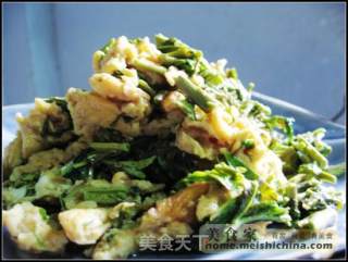 香椿炒鸡蛋的做法