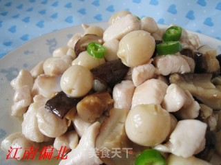 莲子鸡丁的做法