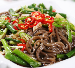 香辣蕨根粉的做法