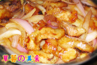 五花肉烧洋葱的做法