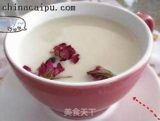 玫瑰蜂蜜奶茶的做法