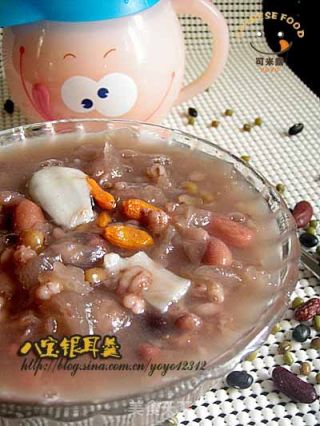 八宝银耳羹--电饭煲版适合上班族的做法