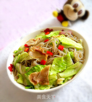 腊肉包菜炖薯粉的做法