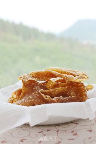 馄饨皮可以这样吃——【简易麻叶】
