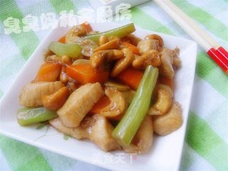 腰果鸡丁的做法