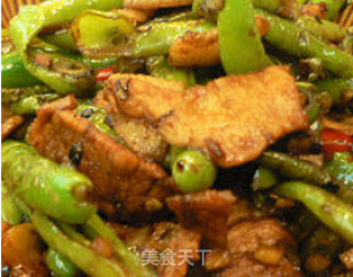农家小炒肉的做法