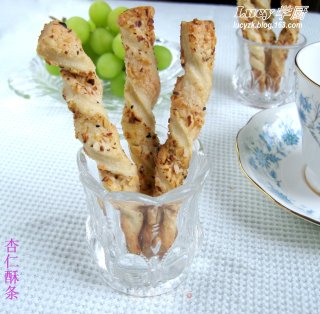 好吃不停口--杏仁酥条的做法