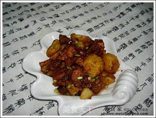 土豆烧肉的做法