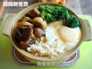 香菇滑鸡煲仔饭的做法