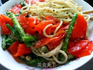 三文鱼芦笋意面的做法