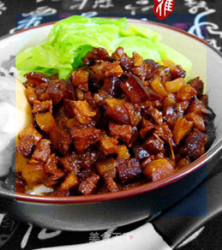 台湾正宗卤肉饭的做法
