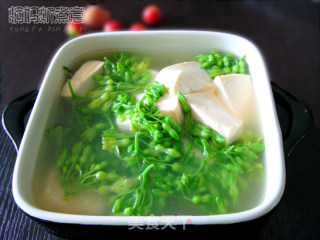 夜兰花豆腐汤的做法