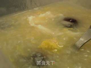 电饭煲美食 : 红枣鸡蛋粥的做法