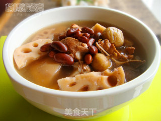 红腰豆莲藕猪骨汤的做法