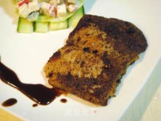 开胃前菜“生煎黑椒鱼柳”