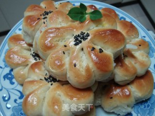 椰蓉菊花包的做法