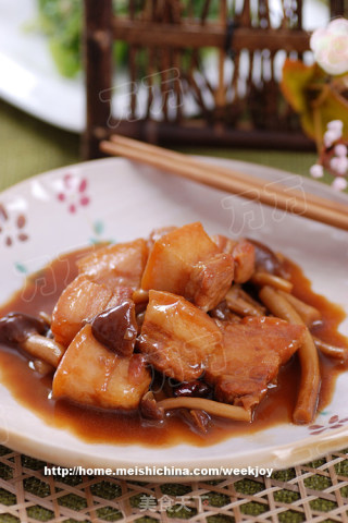 茶树菇烧肉的做法