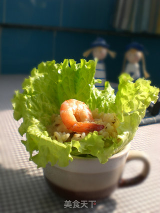 鲜虾生菜杯饭的做法