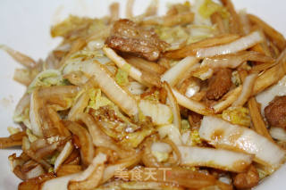 双白炒肉丝的做法