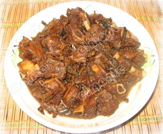 梅干菜烧排骨的做法