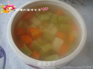营养美味－－土豆玉米鲜汤