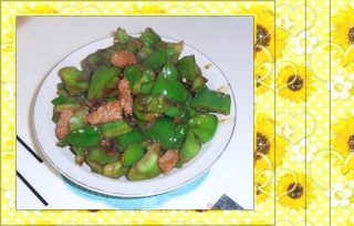 肉炒豆酱青椒的做法
