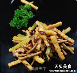 天贝茶树菇的做法