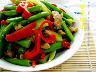莴笋四季豆炒猪肉的做法