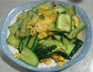 炝鸡蛋黄瓜的做法