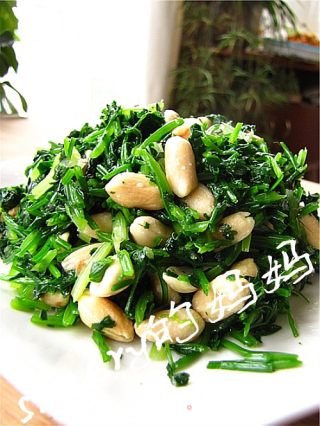 芫荽拌花生米的做法