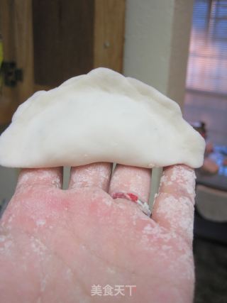 油炸冻豆腐酸菜馅水饺---让酸菜水饺变得更好吃的做法