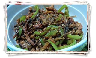 肉丝辣椒炒甜梅菜的做法