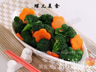 凉拌西兰花的做法