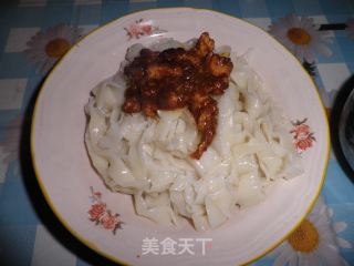 鸡蛋酱+手擀面的做法