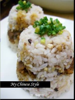 猪肉烧杂粮米饭的做法