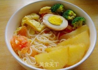 西红柿鸡蛋面，做的越来越好了。“撒花”的做法